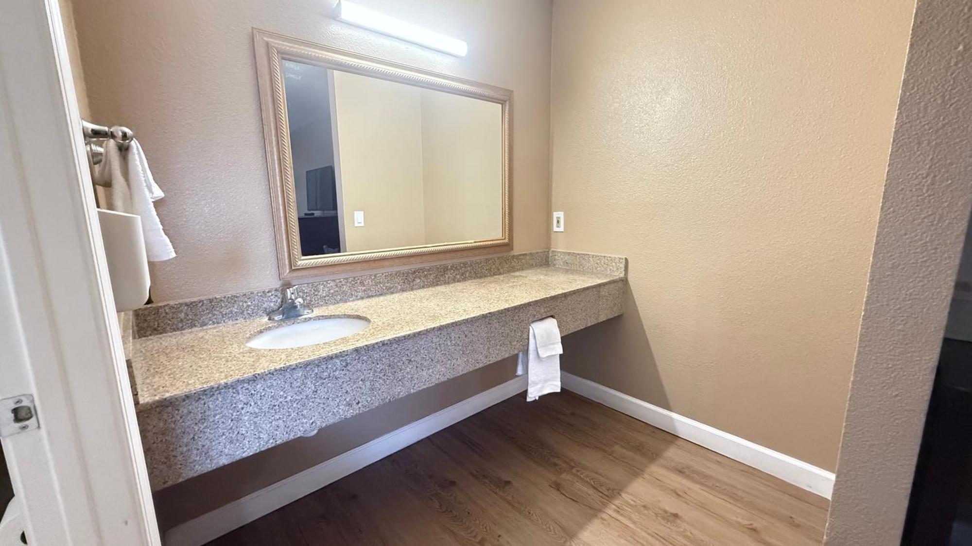Valley Inn Watsonville Zewnętrze zdjęcie