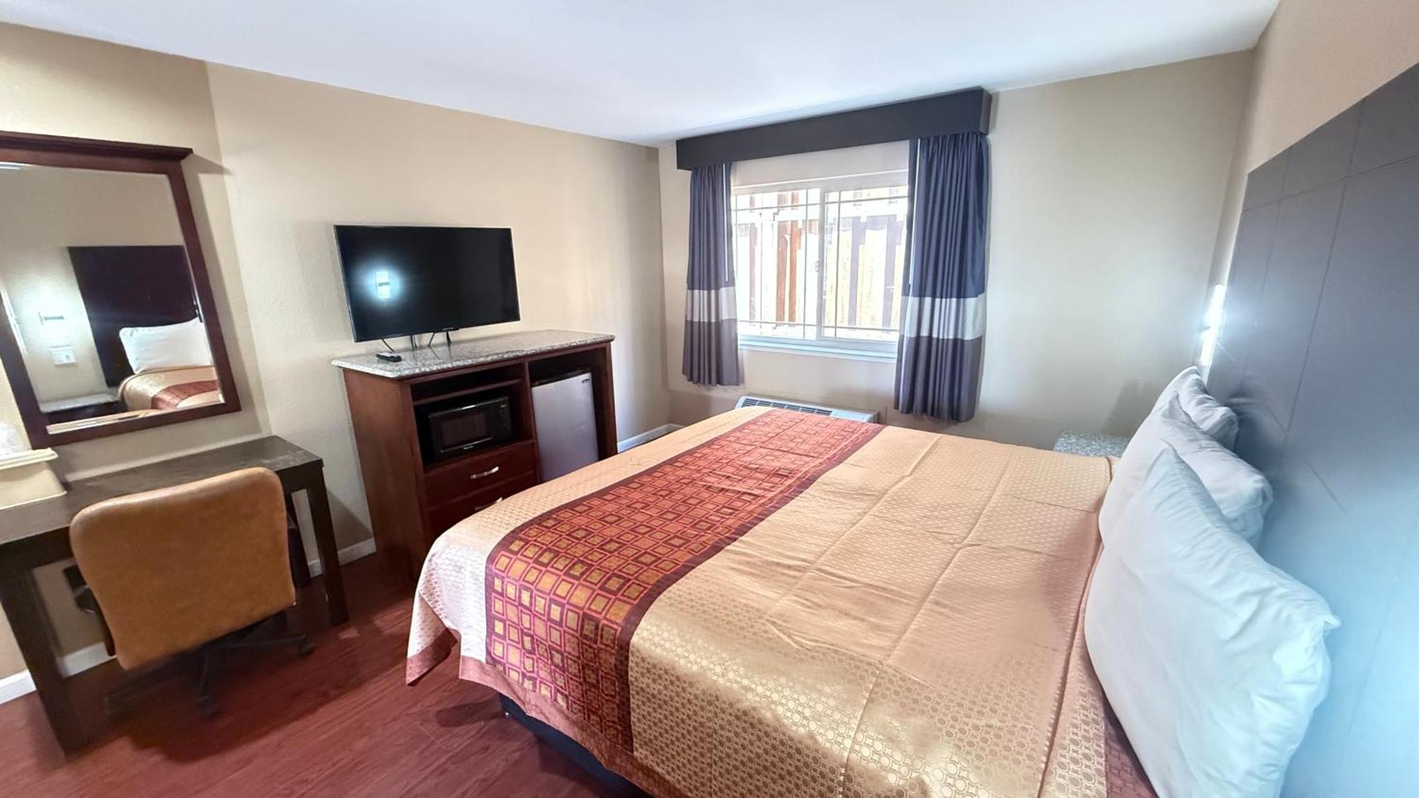 Valley Inn Watsonville Zewnętrze zdjęcie