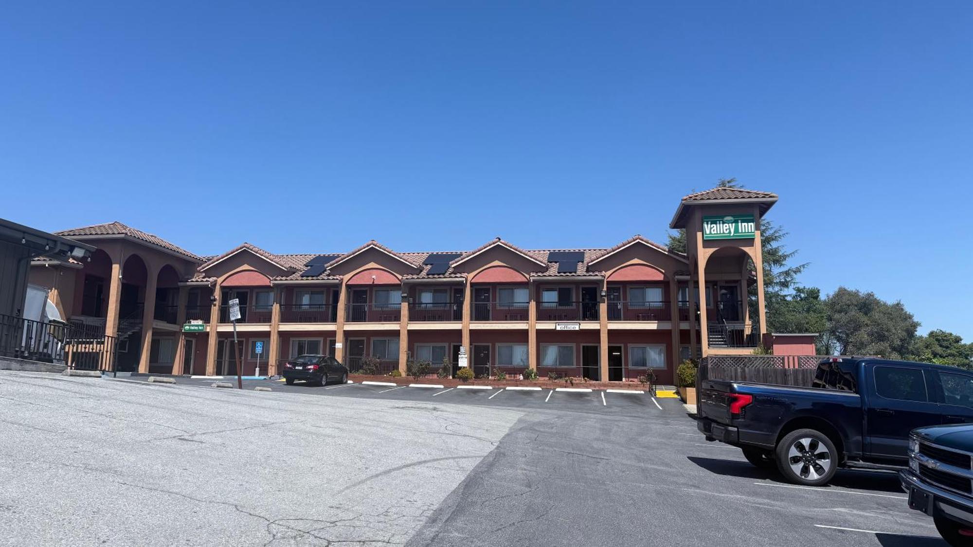 Valley Inn Watsonville Zewnętrze zdjęcie